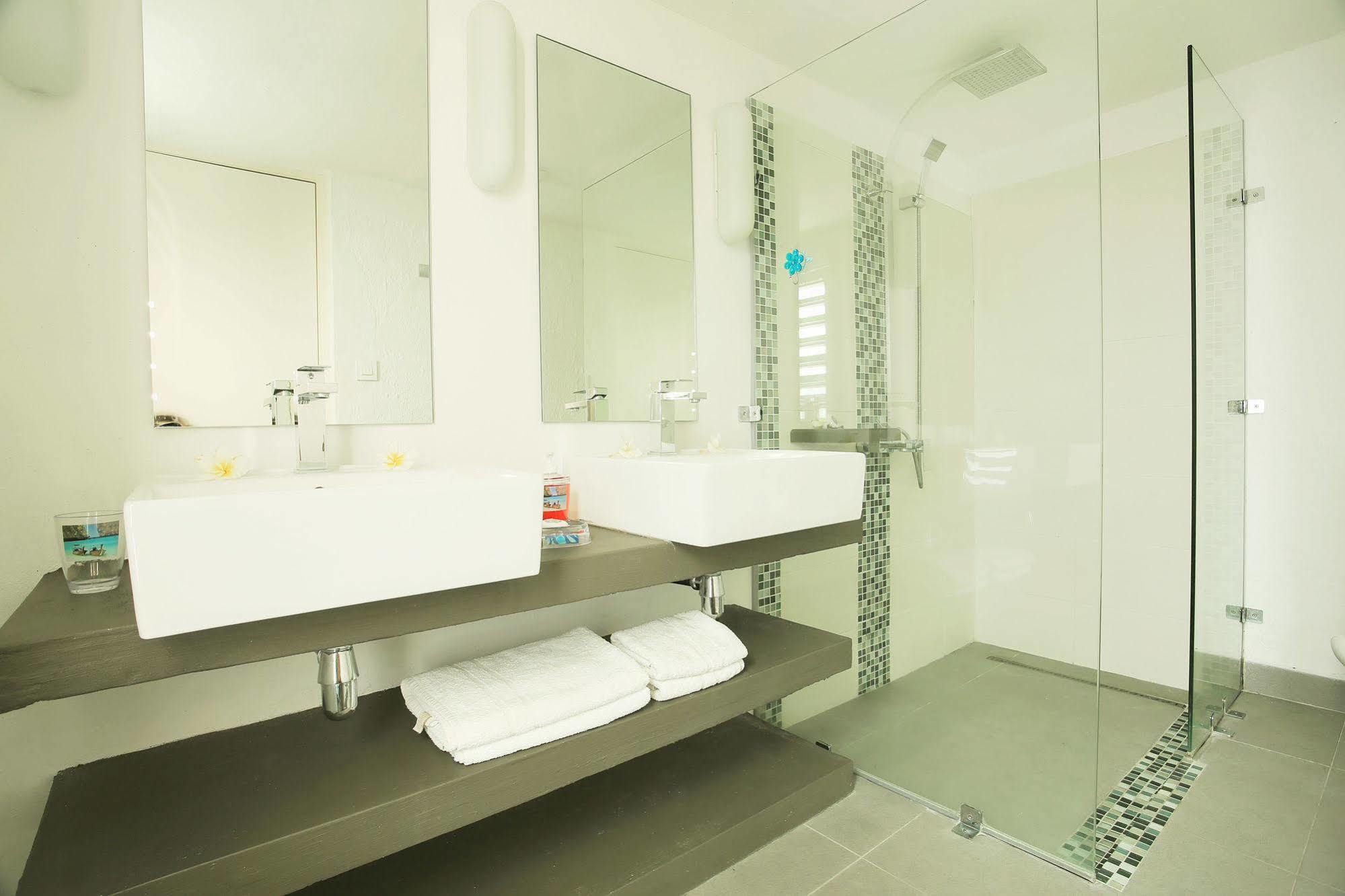 Esprit Libre Restaurant & Guest House Grand Bay Εξωτερικό φωτογραφία